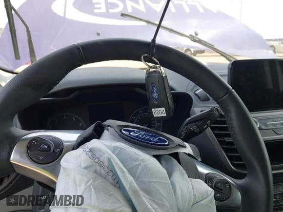 ✅ 2022 Ford Transit Connect XLT • VIN: NM0LS7T21N1523295 • Lot: 42417559. Listed on IAAI with 15,379 mi. Free auction sales archive from the USA and detailed vehicle history report at DreamBid. Image 11.