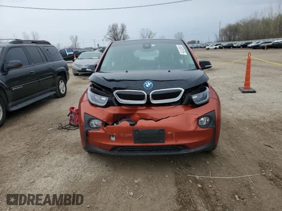 ✅ 2015 BMW i3 • VIN: WBY1Z4C56FV278503 • Lot: 51533125. Listed on Copart with 31,261 mi. Free auction sales archive from the USA and detailed vehicle history report at DreamBid. Image 5.