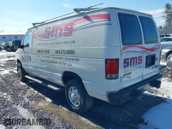 ✅ 2014 Ford Econoline Cargo Commercial • VIN: 1FTNE2EW3EDA18900 • Lot: 41209002. Listed on IAAI with 138,014 mi. Free auction sales archive from the USA and detailed vehicle history report at DreamBid. Image 3.