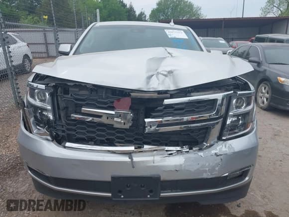 ✅ 2018 Chevrolet Tahoe LT • VIN: 1GNSCBKC8JR133855 • Lot: 42075312. Listed on IAAI with 61,534 mi. Free auction sales archive from the USA and detailed vehicle history report at DreamBid. Image 13.