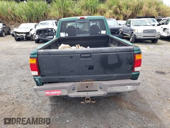 ✅ 1999 Ford Ranger XL • VIN: 1FTYR14V2XPB41478 • Лот: 81885325. Опубликован ранее на Copart с пробегом 287 302 миль. Бесплатный доступ к архиву аукционных продаж из США и подробный отчёт об истории автомобиля на DreamBid. Изображение 6.