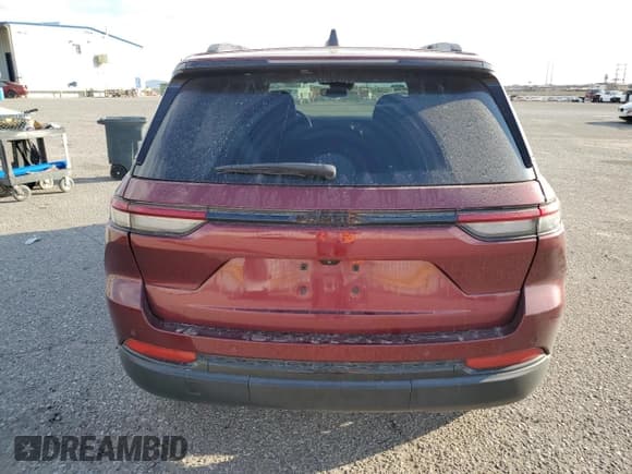 ✅ 2023 Jeep Grand Cherokee Altitude • VIN: 1C4RJGAGXPC534253 • Lot: 82739735. Listed on Copart with 34,033 mi. Free auction sales archive from the USA and detailed vehicle history report at DreamBid. Image 6.