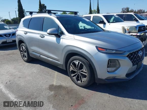 ✅ 2020 Hyundai Santa Fe Limited • VIN: 5NMS5CAA0LH186839 • Лот: 41981573. Опубликован ранее на IAAI с пробегом 68 751 миль. Бесплатный доступ к архиву аукционных продаж из США и подробный отчёт об истории автомобиля на DreamBid. Изображение 1.