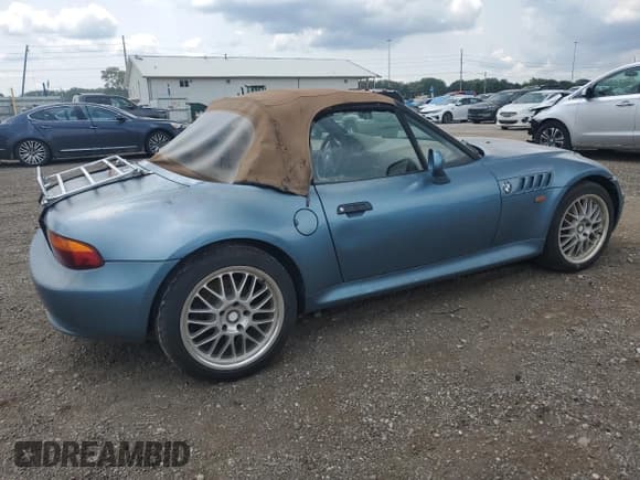 ✅ 1997 BMW 3 Series Z3 2.8 • VIN: 4USCJ3326VLC02742 • Lot: 90434835. Wystawiony na Copart z przebiegiem Nie podano. Bezpłatny archiwum sprzedaży aukcyjnych z USA i szczegółowy raport historii pojazdu na DreamBid. Zdjęcie 3.