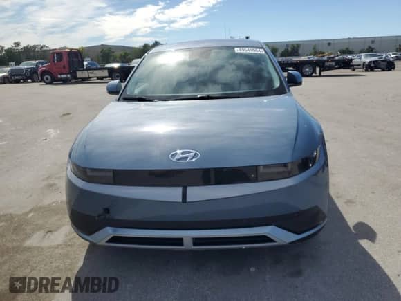 2022 Hyundai Ioniq 5 SEL z VIN KM8KN4AE3NU050916, wystawiony jako Copart lot #49549064 z przebiegiem 40 019 mil mil oraz . Historia ofert i sprzedaży dostępna na DreamBid. Obrazek 5.