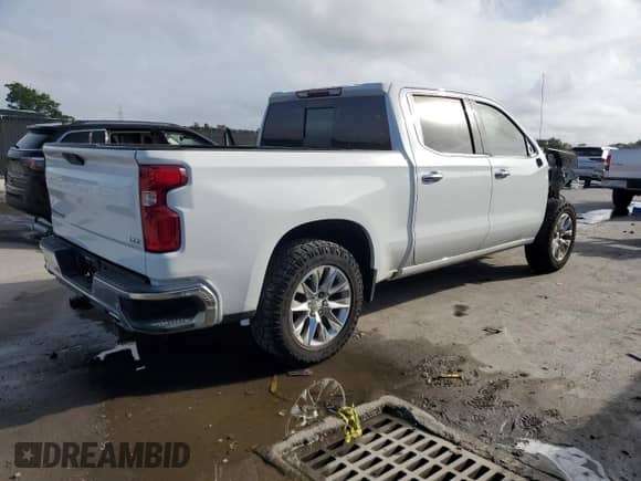 2020 Chevrolet Silverado 1500 LTZ with VIN 3GCUYGET7LG379875, listed as a Copart auction lot 84483305 with 115,481 mi miles and Salvage title. Bid and sale history available at DreamBid. Image 3.