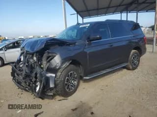 ✅ 2023 Ford Expedition XLT • VIN: 1FMJU1H83PEA59819 • Lot: 63938935. Listed on Copart with 41,495 mi. Free auction sales archive from the USA and detailed vehicle history report at DreamBid. Image 1.