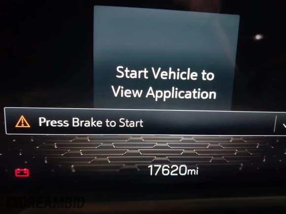 ✅ 2024 GMC Acadia AWD Elevation • VIN: 1GKENNKS8RJ244106 • Lot: 43276926. Wystawiony na IAAI z przebiegiem 17 620 mil. Bezpłatny archiwum sprzedaży aukcyjnych z USA i szczegółowy raport historii pojazdu na DreamBid. Zdjęcie 7.