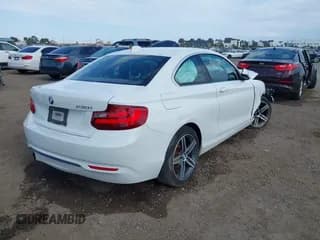 ✅ 2017 BMW 2 Series 230i • VIN: WBA2F9C54HV664333 • Lot: 43056511. Wystawiony na IAAI z przebiegiem 128 816 mil. Bezpłatny archiwum sprzedaży aukcyjnych z USA i szczegółowy raport historii pojazdu na DreamBid. Zdjęcie 4.