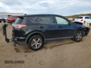 ✅ 2018 Toyota RAV4 XLE • VIN: 2T3RFREV3JW774612 • Лот: 91509695. Опубликован ранее на Copart с пробегом 84 353 миль. Бесплатный доступ к архиву аукционных продаж из США и подробный отчёт об истории автомобиля на DreamBid. Изображение 3.