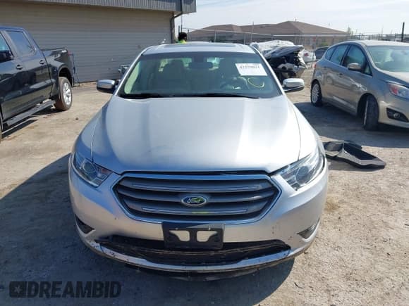 ✅ 2016 Ford Taurus SEL • VIN: 1FAHP2H89GG122786 • Lot: 42259021. Listed on IAAI with 43,154 mi. Free auction sales archive from the USA and detailed vehicle history report at DreamBid. Image 12.