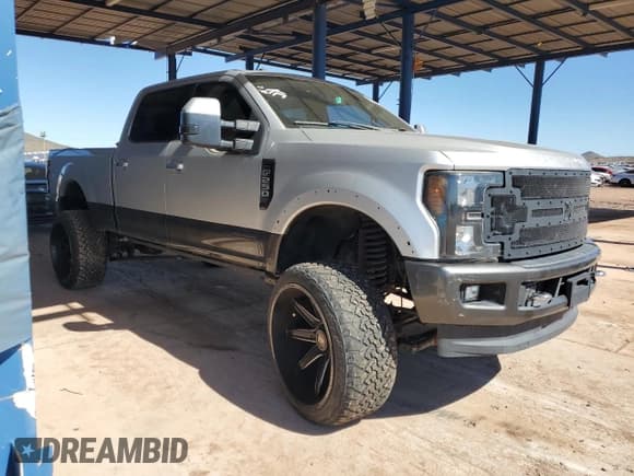 ✅ 2017 Ford F-250 Lariat • VIN: 1FT7W2BTXHED31571 • Lot: 85942375. Wystawiony na Copart z przebiegiem 45 093 mil. Bezpłatny archiwum sprzedaży aukcyjnych z USA i szczegółowy raport historii pojazdu na DreamBid. Zdjęcie 4.