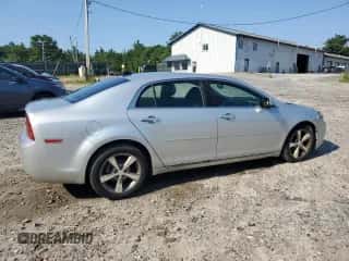 2012 Chevrolet Malibu 1LT z VIN 1G1ZC5E07CF249880, wystawiony jako Copart lot #65607104 z przebiegiem 119 888 mil mil oraz Szkoda całkowita • Salvage title. Historia ofert i sprzedaży dostępna na DreamBid. Obrazek 3.