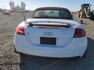 ✅ 2008 Audi TT 2.0T • VIN: TRUMF38J481029768 • Lot: 77896064. Wystawiony na Copart z przebiegiem 200 964 mil. Bezpłatny archiwum sprzedaży aukcyjnych z USA i szczegółowy raport historii pojazdu na DreamBid. Zdjęcie 6.