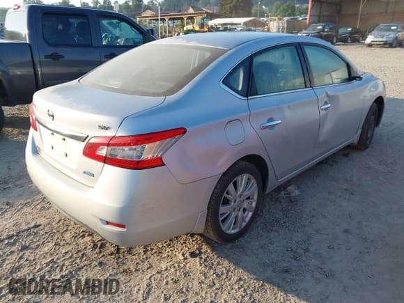 ✅ 2014 Nissan Sentra S • VIN: 1N4AB7AP0EN854893 • Lot: 42522429. Listed on IAAI with 168,595 mi. Free auction sales archive from the USA and detailed vehicle history report at DreamBid. Image 4.