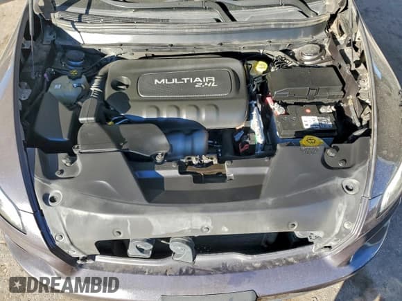 ✅ 2016 Jeep Cherokee Latitude • VIN: 1C4PJLCB0GW222975 • Лот: 96058965. Опубликован ранее на Copart с пробегом 150 938 миль. Бесплатный доступ к архиву аукционных продаж из США и подробный отчёт об истории автомобиля на DreamBid. Изображение 12.