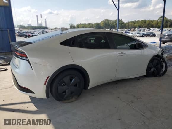 2025 Toyota Prius LE с VIN JTDACAAU5S3052468, выставлен на аукционе Copart как лот 81701345 с пробегом Не указан миль и Списание • Salvage title. История ставок и продаж доступна на DreamBid. Изображение 3.