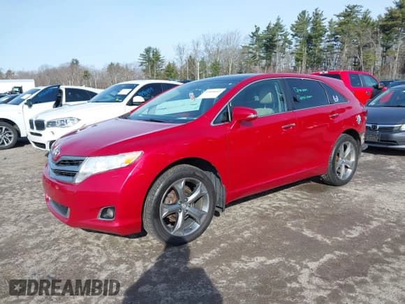 ✅ 2013 Toyota Venza LE • VIN: 4T3BK3BB3DU075327 • Lot: 41898602. Listed on IAAI with 126,071 mi. Free auction sales archive from the USA and detailed vehicle history report at DreamBid. Image 2.