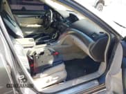 ✅ 2009 Acura TL • VIN: 19UUA86229A003187 • Lot: 43716316. Listed on IAAI with 231,732 mi. Free auction sales archive from the USA and detailed vehicle history report at DreamBid. Image 5.