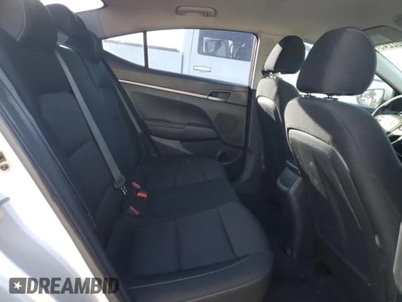 ✅ 2018 Hyundai Elantra SE • VIN: 5NPD74LF1JH226265 • Lot: 91902245. Listed on Copart with 131,794 mi. Free auction sales archive from the USA and detailed vehicle history report at DreamBid. Image 10.