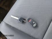 ✅ 2006 Honda Element EX-P • VIN: 5J6YH28716L017142 • Lot: 43004339. Wystawiony na IAAI z przebiegiem 221 184 mil. Bezpłatny archiwum sprzedaży aukcyjnych z USA i szczegółowy raport historii pojazdu na DreamBid. Zdjęcie 11.