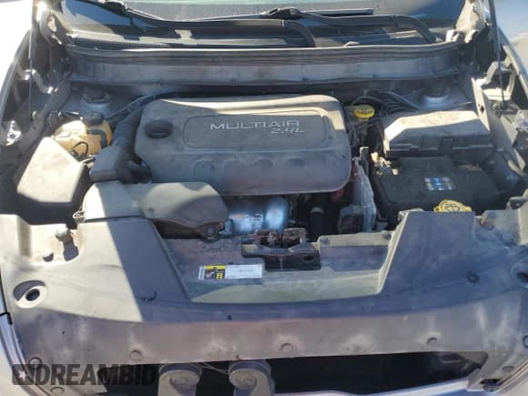 ✅ 2014 Jeep Cherokee Sport • VIN: 1C4PJLAB3EW112678 • Lot: 82754785. Wystawiony na Copart z przebiegiem 135 664 mil. Bezpłatny archiwum sprzedaży aukcyjnych z USA i szczegółowy raport historii pojazdu na DreamBid. Zdjęcie 11.