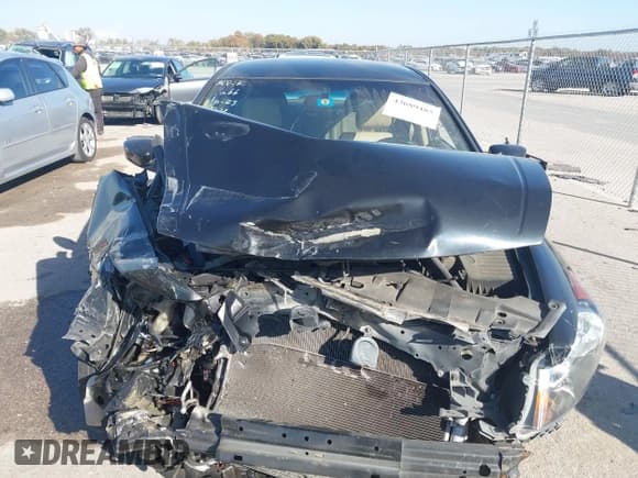 ✅ 2010 Honda Accord LX • VIN: 1HGCP2F35AA141066 • Lot: 43689485. Listed on IAAI with 176,159 mi. Free auction sales archive from the USA and detailed vehicle history report at DreamBid. Image 6.