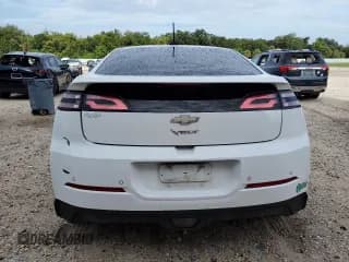 ✅ 2015 Chevrolet Volt • VIN: 1G1RD6E44FU143084 • Lot: 70296314. Wystawiony na Copart z przebiegiem 117 957 mil. Bezpłatny archiwum sprzedaży aukcyjnych z USA i szczegółowy raport historii pojazdu na DreamBid. Zdjęcie 6.