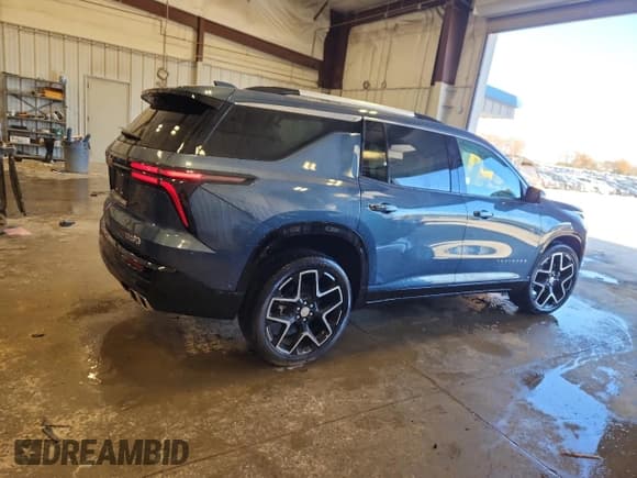 ✅ 2025 Chevrolet Traverse AWD High Country • VIN: 1GNEVKRS8SJ219848 • Lot: 90362245. Listed on Copart with 3,749 mi. Free auction sales archive from the USA and detailed vehicle history report at DreamBid. Image 3.