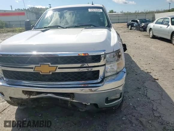 ✅ 2013 Chevrolet Silverado 2500HD LTZ • VIN: 1GC2KYC88DZ391046 • Лот: 72974404. Опубликован ранее на Copart с пробегом 317 597 миль. Бесплатный доступ к архиву аукционных продаж из США и подробный отчёт об истории автомобиля на DreamBid. Изображение 11.
