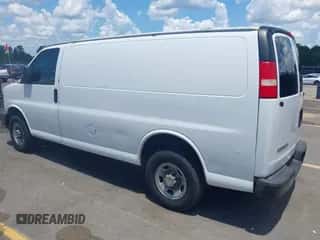 2008 Chevrolet City Express Cargo с VIN 1GCGG25KX81133998, выставлен на аукционе IAAI как лот 42540888 с пробегом 233 403 миль миль и . История ставок и продаж доступна на DreamBid. Изображение 3.