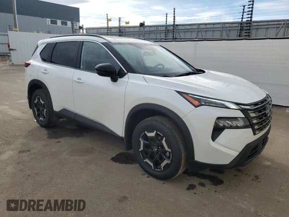 ✅ 2025 Nissan Rogue SV • VIN: JN8BT3BBXSW420966 • Lot: 90124755. Listed on Copart with 6,194 mi. Free auction sales archive from the USA and detailed vehicle history report at DreamBid. Image 4.
