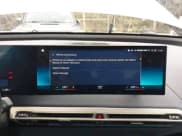 ✅ 2023 BMW iX xDrive50 • VIN: WB523CF01PCM04342 • Lot: 41421326. Wystawiony na IAAI z przebiegiem Nie podano. Bezpłatny archiwum sprzedaży aukcyjnych z USA i szczegółowy raport historii pojazdu na DreamBid. Zdjęcie 18.