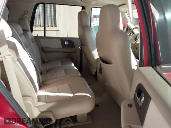 ✅ 2006 Ford Expedition Eddie Bauer • VIN: 1FMPU175X6LA62423 • Lot: 43861047. Wystawiony na IAAI z przebiegiem 156 296 mil. Bezpłatny archiwum sprzedaży aukcyjnych z USA i szczegółowy raport historii pojazdu na DreamBid. Zdjęcie 8.