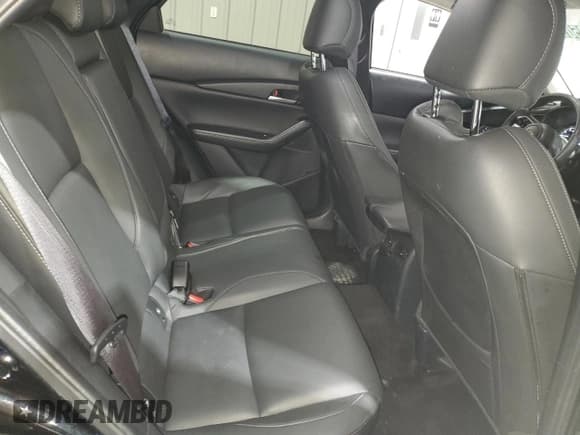 ✅ 2024 Mazda CX-30 S Select Sport • VIN: 3MVDMBBM6RM698737 • Lot: 92507365. Wystawiony na Copart z przebiegiem 27 090 mil. Bezpłatny archiwum sprzedaży aukcyjnych z USA i szczegółowy raport historii pojazdu na DreamBid. Zdjęcie 11.