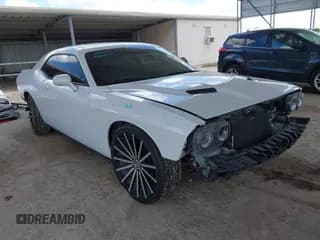 ✅ 2018 Dodge Challenger SXT • VIN: 2C3CDZAG5JH209527 • Лот: 42606716. Опубликован ранее на IAAI с пробегом 118 931 миль. Бесплатный доступ к архиву аукционных продаж из США и подробный отчёт об истории автомобиля на DreamBid. Изображение 1.