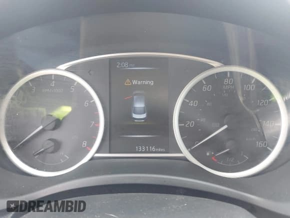 ✅ 2018 Nissan Sentra S • VIN: 3N1AB7AP2JY220155 • Lot: 42871342. Wystawiony na IAAI z przebiegiem 133 116 mil. Bezpłatny archiwum sprzedaży aukcyjnych z USA i szczegółowy raport historii pojazdu na DreamBid. Zdjęcie 7.