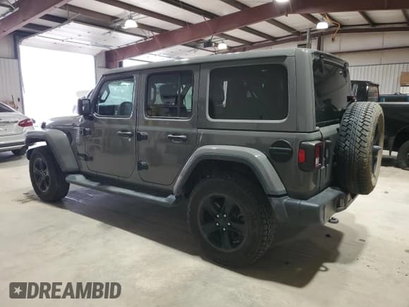 ✅ 2021 Jeep Wrangler Unlimited Sahara • VIN: 1C4HJXEGXMW626799 • Lot: 51262405. Listed on Copart with 32,918 mi. Free auction sales archive from the USA and detailed vehicle history report at DreamBid. Image 2.