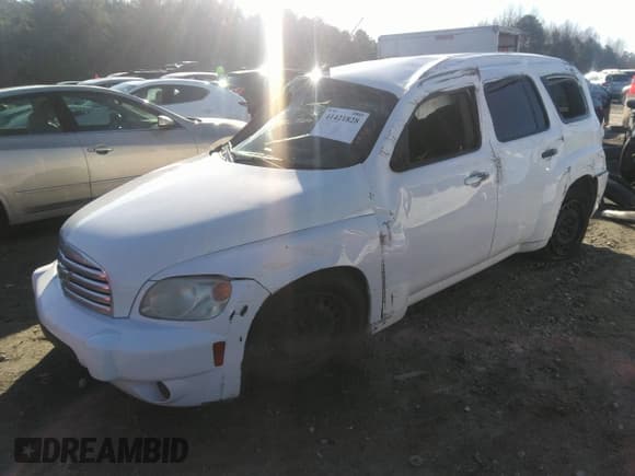 ✅ 2011 Chevrolet HHR LS • VIN: 3GNBAAFW1BS647906 • Lot: 41421828. Listed on IAAI with 242,596 mi. Free auction sales archive from the USA and detailed vehicle history report at DreamBid. Image 17.