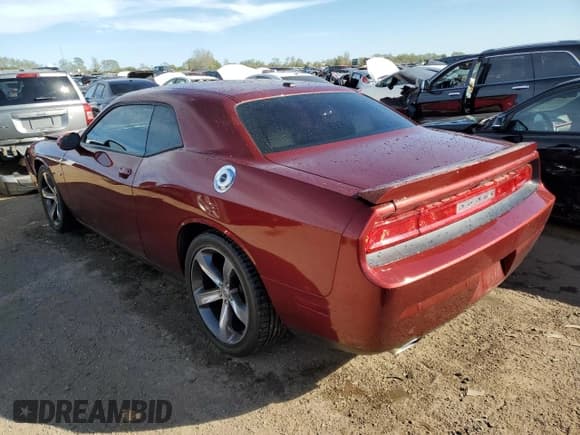 ✅ 2014 Dodge Challenger R/T 100th Anniversary Appearance • VIN: 2C3CDYBT2EH257322 • Lot: 73750694. Wystawiony na Copart z przebiegiem 38 994 mil. Bezpłatny archiwum sprzedaży aukcyjnych z USA i szczegółowy raport historii pojazdu na DreamBid. Zdjęcie 2.