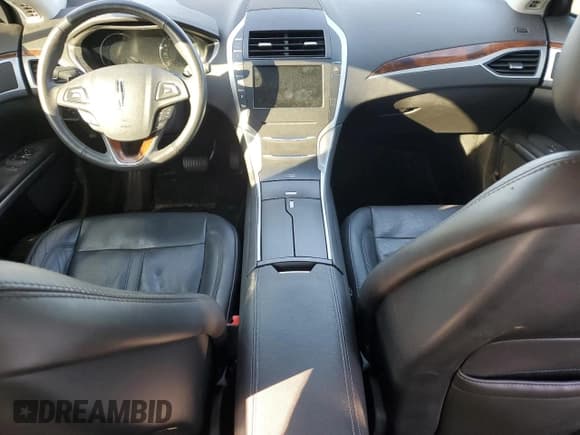 ✅ 2014 Lincoln MKZ • VIN: 3LN6L2G96ER831362 • Lot: 84412495. Listed on Copart with 256,704 mi. Free auction sales archive from the USA and detailed vehicle history report at DreamBid. Image 8.