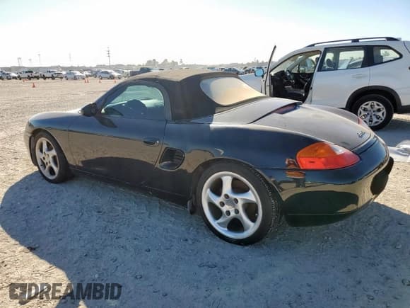 ✅ 2001 Porsche Boxster • VIN: WP0CA29881U621849 • Lot: 91721935. Wystawiony na Copart z przebiegiem Nie podano. Bezpłatny archiwum sprzedaży aukcyjnych z USA i szczegółowy raport historii pojazdu na DreamBid. Zdjęcie 2.