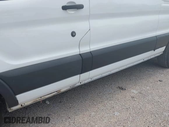 ✅ 2019 Ford Transit • VIN: 1FTYE2CMXKKB67987 • Lot: 42314124. Listed on IAAI with 46,021 mi. Free auction sales archive from the USA and detailed vehicle history report at DreamBid. Image 6.