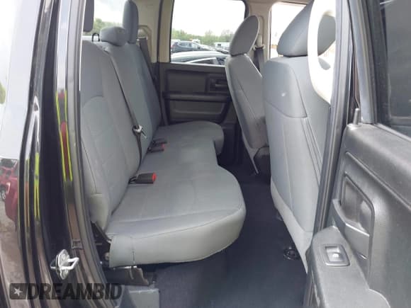 ✅ 2018 Ram 1500 Tradesman • VIN: 1C6RR6FG9JS195131 • Lot: 42112722. Listed on IAAI with 76,030 mi. Free auction sales archive from the USA and detailed vehicle history report at DreamBid. Image 8.