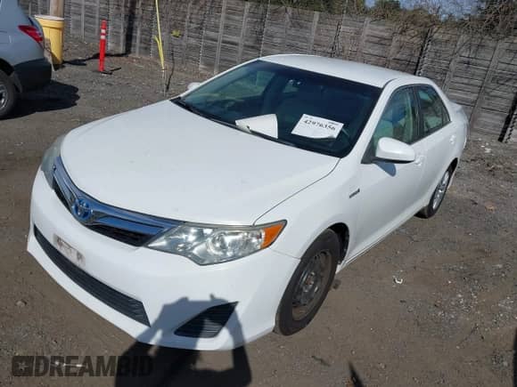 2012 Toyota Camry XLE with VIN 4T1BD1FK4CU013855, listed as a IAAI auction lot 42976356 with 146,884 mi miles and . Bid and sale history available at DreamBid. Image 2.