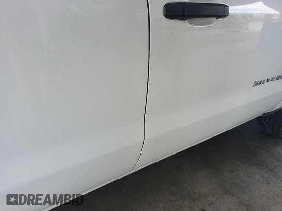 ✅ 2018 Chevrolet Silverado 1500 Work Truck • VIN: 1GCRCNEC1JZ146483 • Лот: 42436076. Опубликован ранее на IAAI с пробегом 161 207 миль. Бесплатный доступ к архиву аукционных продаж из США и подробный отчёт об истории автомобиля на DreamBid. Изображение 1.