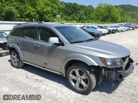 ✅ 2017 Dodge Journey Crossroad Plus • VIN: 3C4PDCGBXHT706094 • Lot: 59110555. Wystawiony na Copart z przebiegiem 226 845 mil. Bezpłatny archiwum sprzedaży aukcyjnych z USA i szczegółowy raport historii pojazdu na DreamBid. Zdjęcie 4.