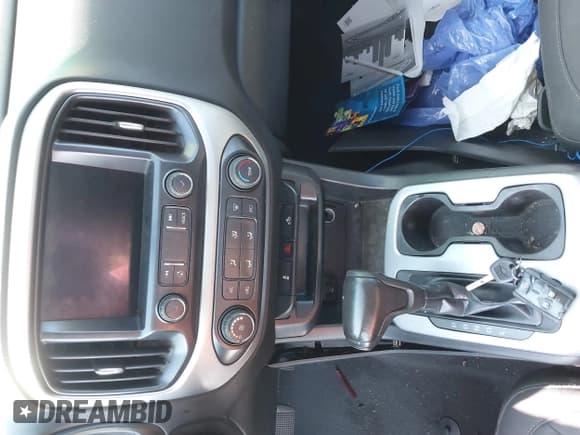 ✅ 2019 Chevrolet Colorado 2WD LT • VIN: 1GCGSCEA2K1194524 • Лот: 41738492. Опубликован ранее на IAAI с пробегом 56 516 миль. Бесплатный доступ к архиву аукционных продаж из США и подробный отчёт об истории автомобиля на DreamBid. Изображение 11.