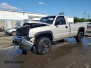 ✅ 2005 Chevrolet Silverado 2500HD Work Truck • VIN: 1GCHK24U15E195753 • Лот: 61837505. Опубликован ранее на Copart с пробегом 176 568 миль. Бесплатный доступ к архиву аукционных продаж из США и подробный отчёт об истории автомобиля на DreamBid. Изображение 1.