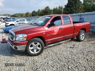 ✅ 2007 Dodge 1500 SLT • VIN: 1D7HA18277S185292 • Лот: 77641564. Опубликован ранее на Copart с пробегом 230 460 миль. Бесплатный доступ к архиву аукционных продаж из США и подробный отчёт об истории автомобиля на DreamBid. Изображение 1.